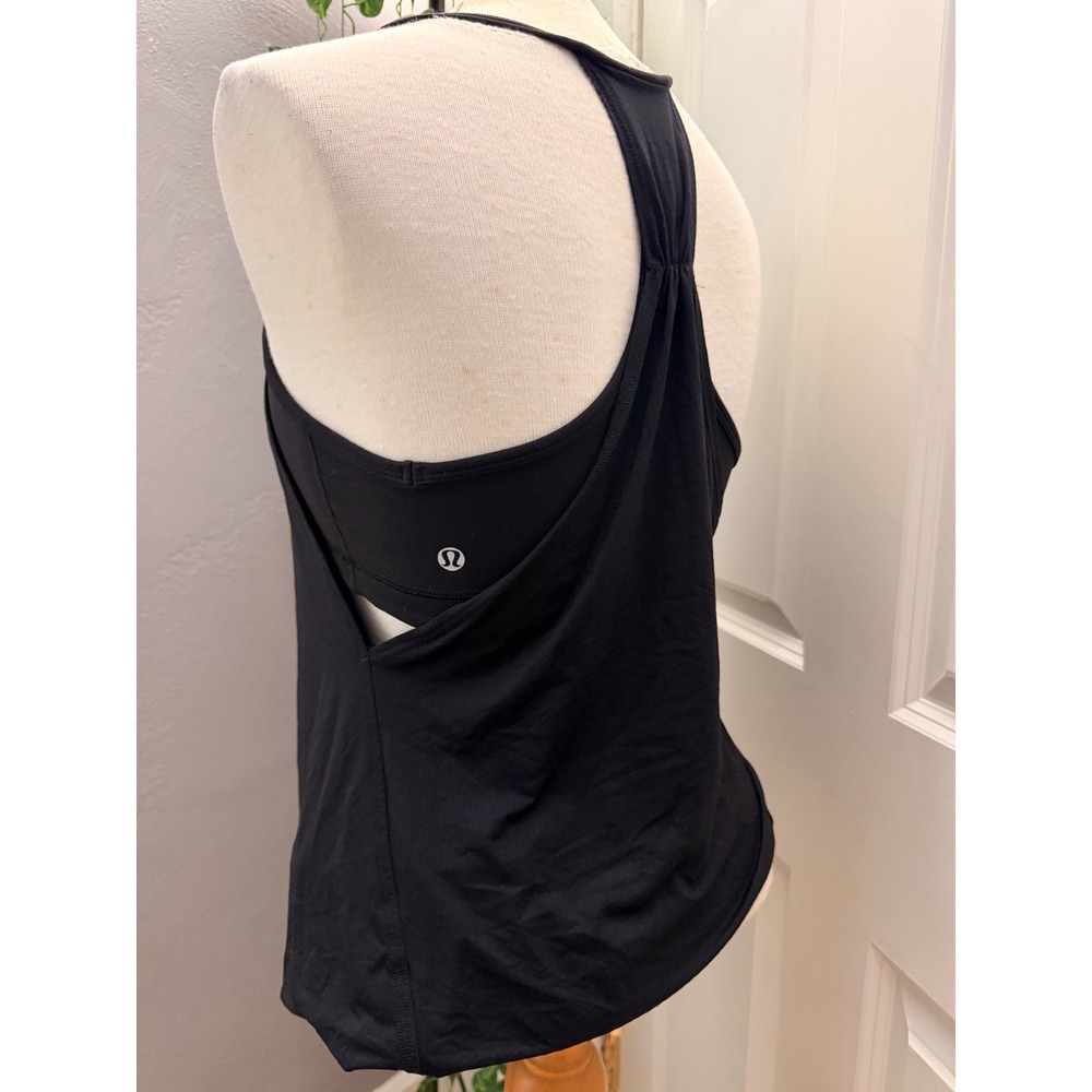 Lululemon No Limit Tank Top Black Built-in Bra Size 6 LW1575S Racerback Yoga